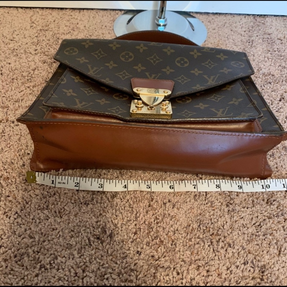 SOLD! Louis Vuitton Monceau Crossbody Briefcase! - Picture 15 of 16